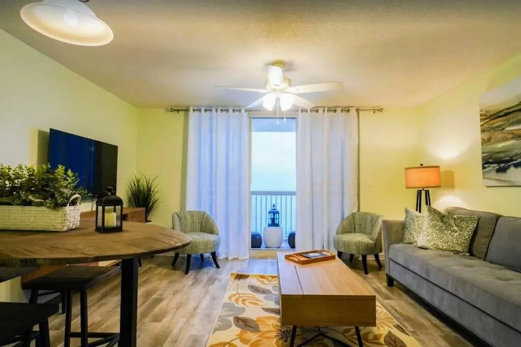 Apartment Beachfront, Oceanview, Pelican Beach Resort, 19Th Floor Destin